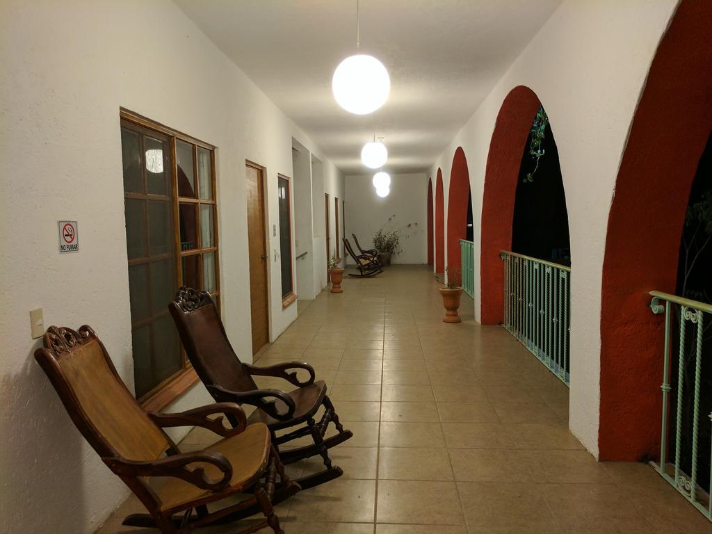 Hotel Atuaraa Tepoztlán Buitenkant foto